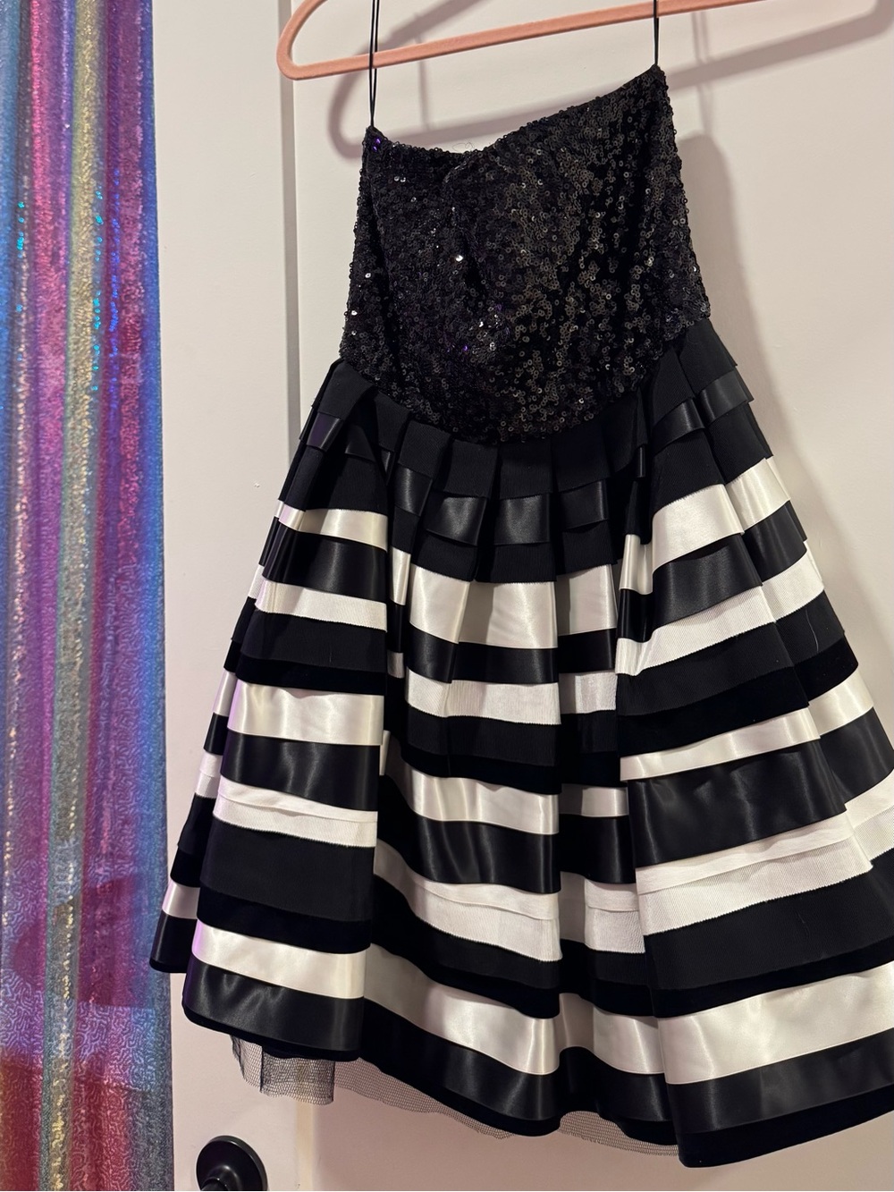 Alice + Olivia Black and White Strapless Sequin Party Dress